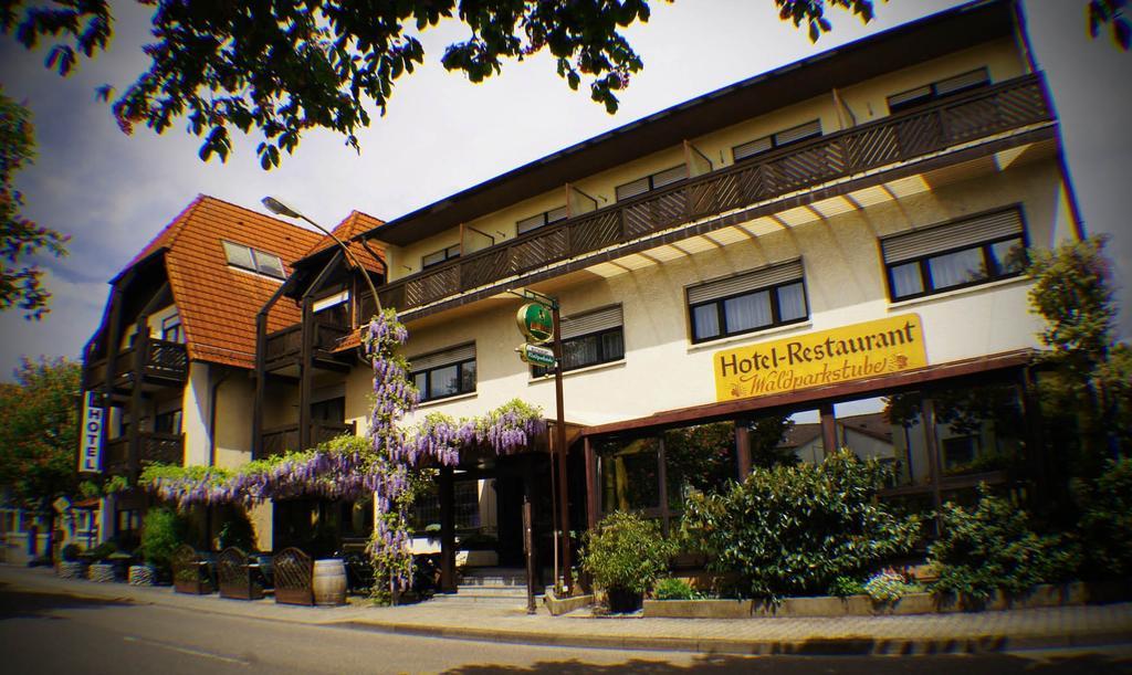 Hotel Waldparkstube Бад-Шёнборн Экстерьер фото